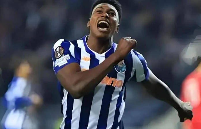 国际米兰vs波尔图-九游体育官网